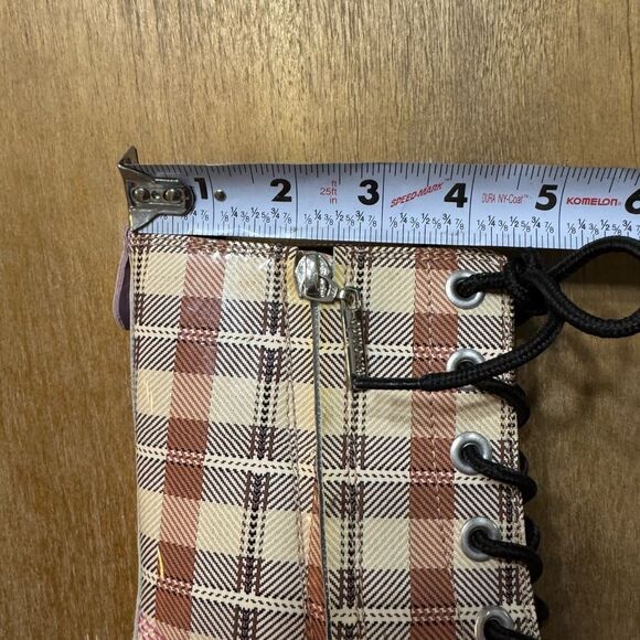 Women’s Larroude Olivia Patent Leather Platform Boot Size 8 Carmel Plaid - Picture 8 of 16